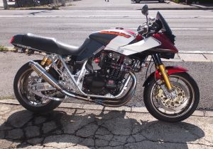 GSX1100S-Final katana ｶｽﾀﾑｺﾝﾌﾟﾘｰﾄ中古車-1