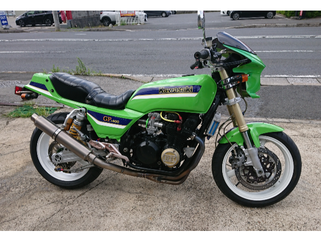 マービングマフラー　z400gp